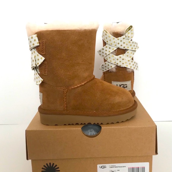 UGG Bailey Bow II Polka Dots Boots - Picture 2 of 8